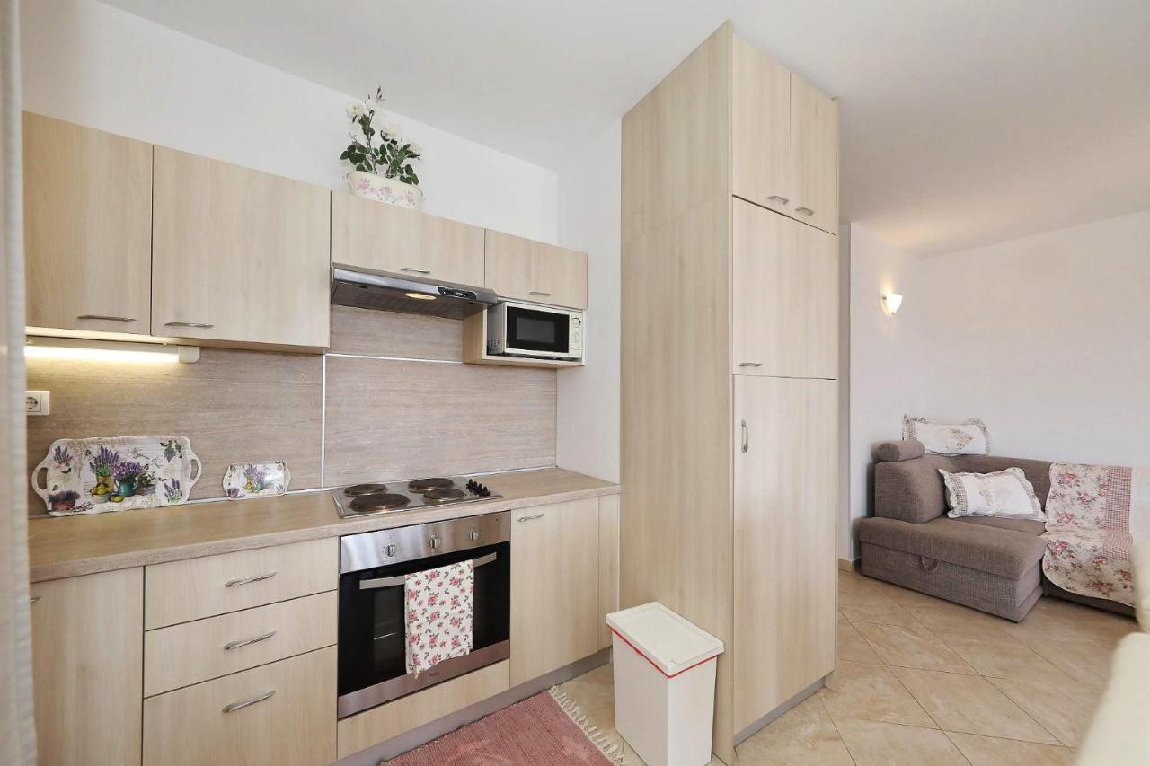 Apartments Punta Privlaka  Exterior photo